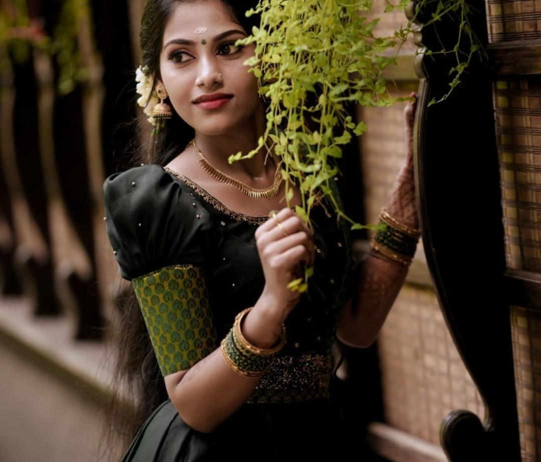 VARSHA TAILORING KOTTAYAM